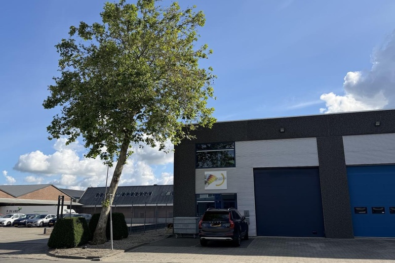 BedrijfsruimteaanAmbachtstraat 36<br/> inMoerkapelle