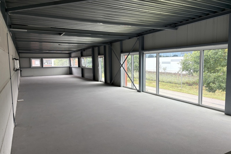 BedrijfsruimteaanEeser Gaard 14<br/> inSteenwijk BedrijfsruimteaanEeser Gaard 14<br/> inSteenwijk