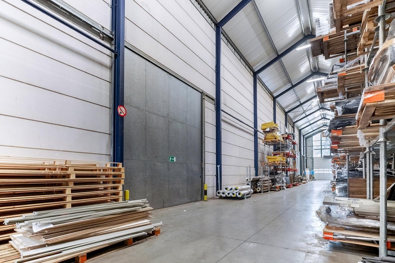 BedrijfsruimteaanBorchwerf 8 e<br/> inRoosendaal BedrijfsruimteaanBorchwerf 8 e<br/> inRoosendaal