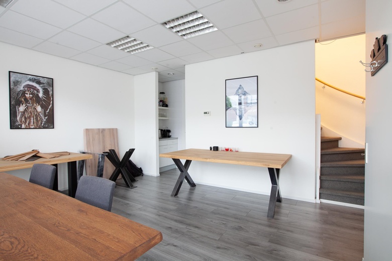 BedrijfsruimteaanZuidbaan 514<br/> inMoordrecht BedrijfsruimteaanZuidbaan 514<br/> inMoordrecht