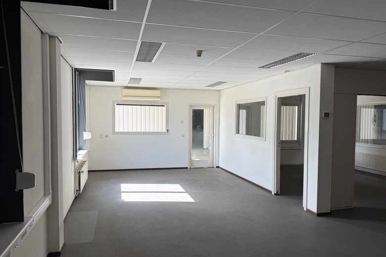Bedrijfsruimte Roosendaal - Wijnkorenstraat 17 - Foto 12