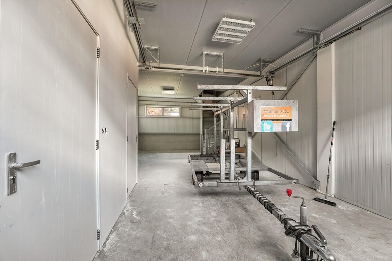 BedrijfsruimteaanIndustrieweg 28<br/> inVoorschoten BedrijfsruimteaanIndustrieweg 28<br/> inVoorschoten