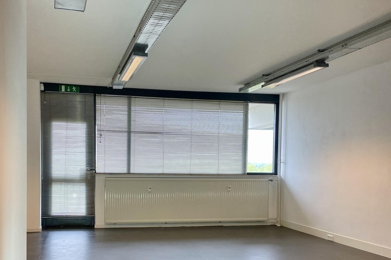 KantoorruimteaanGeldropseweg 286<br/> inEindhoven KantoorruimteaanGeldropseweg 286<br/> inEindhoven