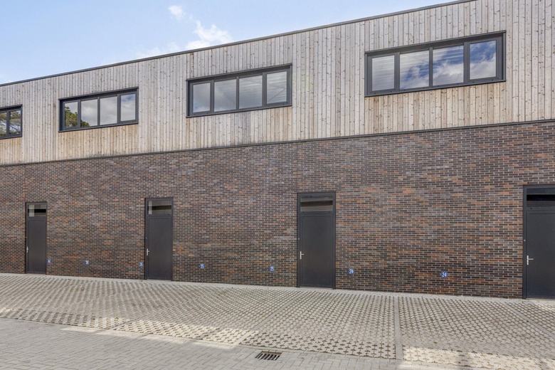 BedrijfsruimteaanAmersfoortsestraat 76 13<br/> inSoesterberg BedrijfsruimteaanAmersfoortsestraat 76 13<br/> inSoesterberg