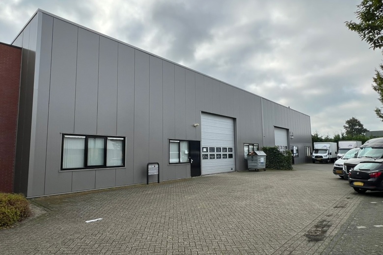 BedrijfsruimteaanTsjukemarwei 12<br/> inSint Nicolaasga