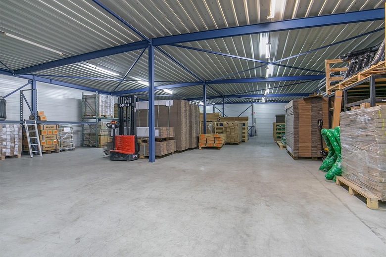 BedrijfsruimteaanHuygensweg 12<br/> inSchijndel