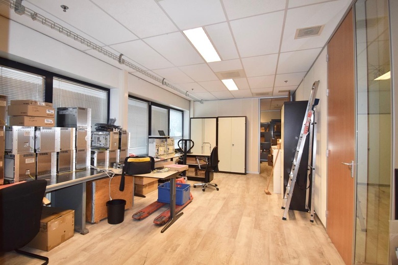 KantoorruimteaanAmsterdamsestraatweg 45 E<br/> inNaarden