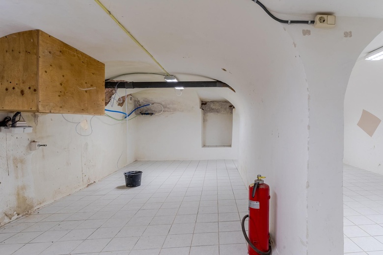 WinkelruimteaanKremerstraat 12<br/> inBergen op Zoom WinkelruimteaanKremerstraat 12<br/> inBergen op Zoom