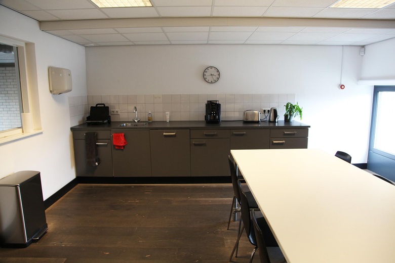 BedrijfsruimteaanAmbachtsweg 4<br/> inBavel