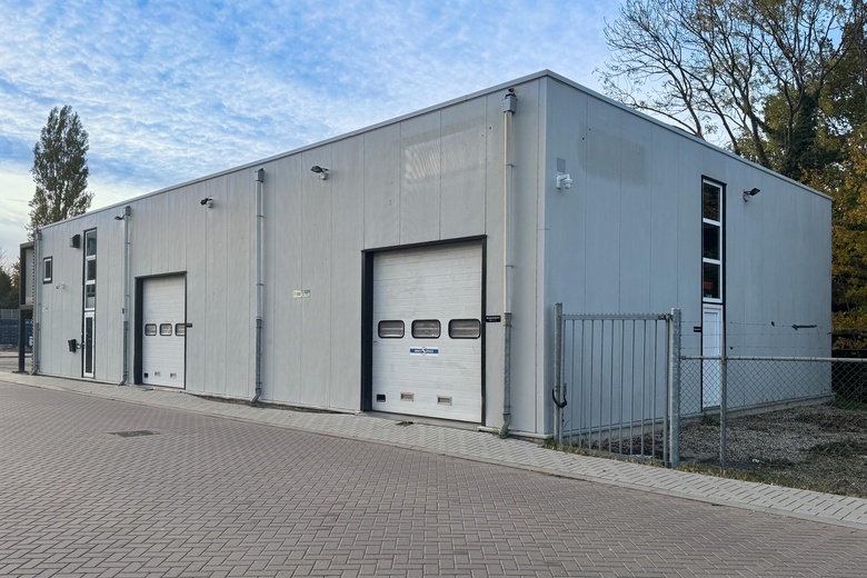 BedrijfsruimteaanNijverheidslaan 1<br/> inWeesp