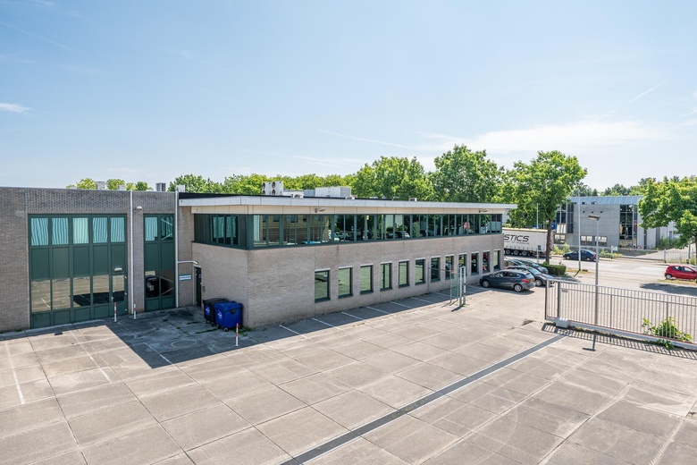 BedrijfsruimteaanDillenburgstraat 22<br/> inEindhoven BedrijfsruimteaanDillenburgstraat 22<br/> inEindhoven