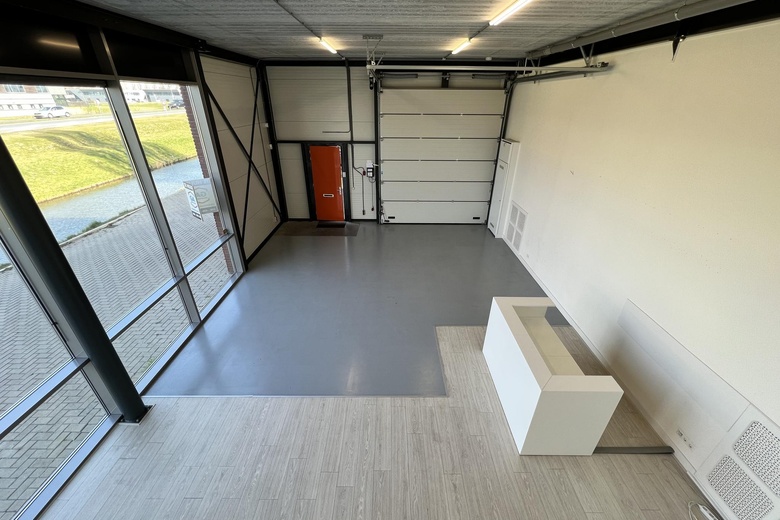 BedrijfsruimteaanTokyostraat 17 S<br/> inLijnden