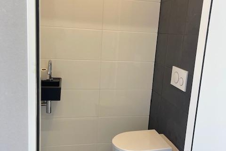 BedrijfsruimteaanHavenstraat 72 f<br/> inHuizen BedrijfsruimteaanHavenstraat 72 f<br/> inHuizen