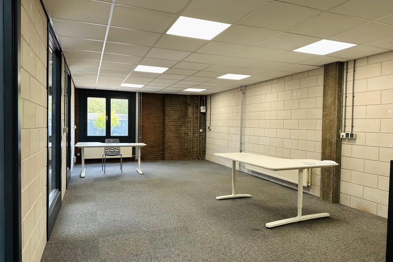 BedrijfsruimteaanLovensekanaaldijk 47 06<br/> inTilburg