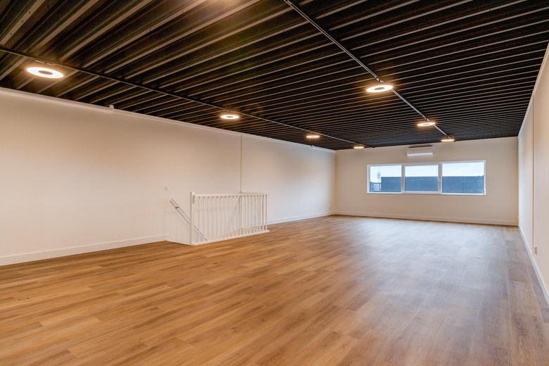 BedrijfsruimteaanTitaniumweg 20<br/> inAlphen aan den Rijn BedrijfsruimteaanTitaniumweg 20<br/> inAlphen aan den Rijn