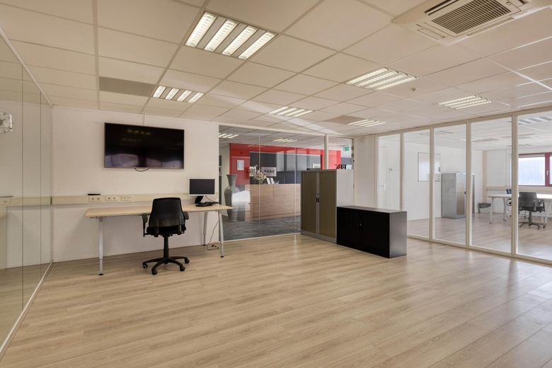 KantoorruimteaanMarconiweg 13 - 15<br/> inZeewolde KantoorruimteaanMarconiweg 13 - 15<br/> inZeewolde