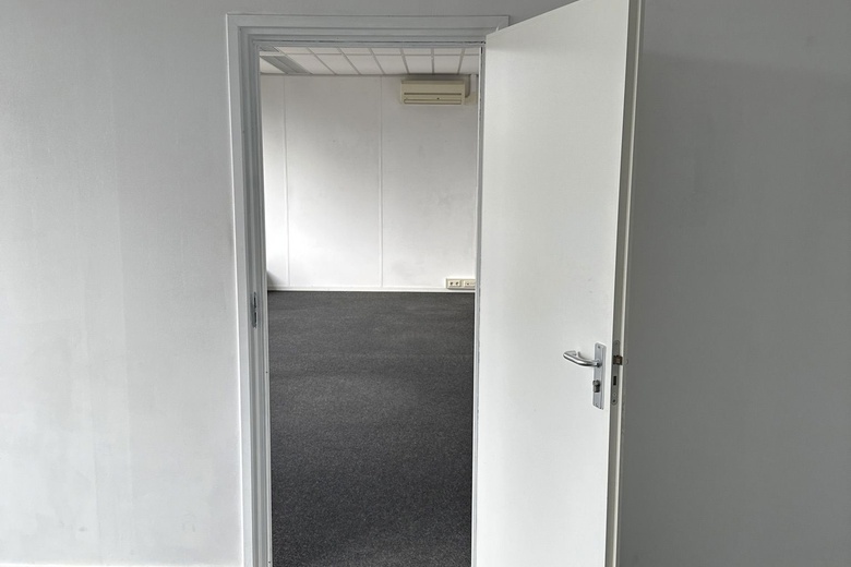 KantoorruimteaanRijksweg Zuid 252 A<br/> inGeleen KantoorruimteaanRijksweg Zuid 252 A<br/> inGeleen