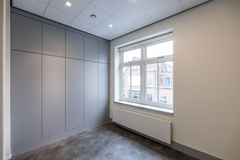 BedrijfsruimteaanIndustrieweg 1<br/> inSliedrecht BedrijfsruimteaanIndustrieweg 1<br/> inSliedrecht