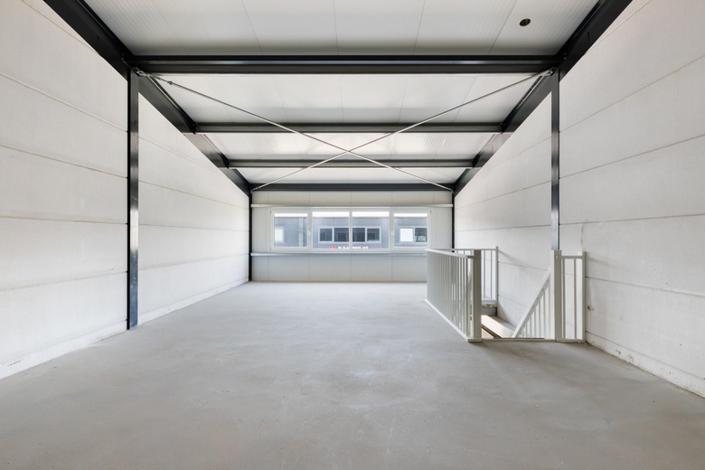 BedrijfsruimteaanDirk Verheulweg 2 B 8<br/> inWaddinxveen BedrijfsruimteaanDirk Verheulweg 2 B 8<br/> inWaddinxveen