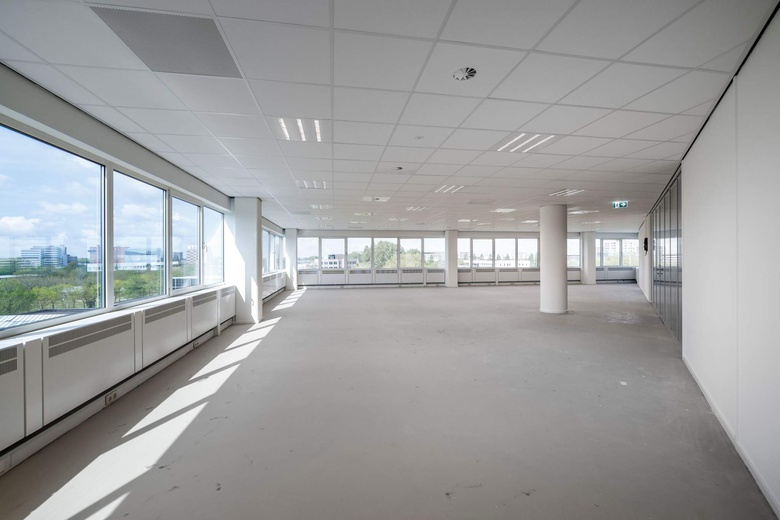 KantoorruimteaanOverschiestraat 61<br/> inAmsterdam