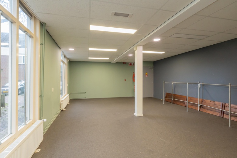 WinkelruimteaanHoofdstraat 144<br/> inSassenheim