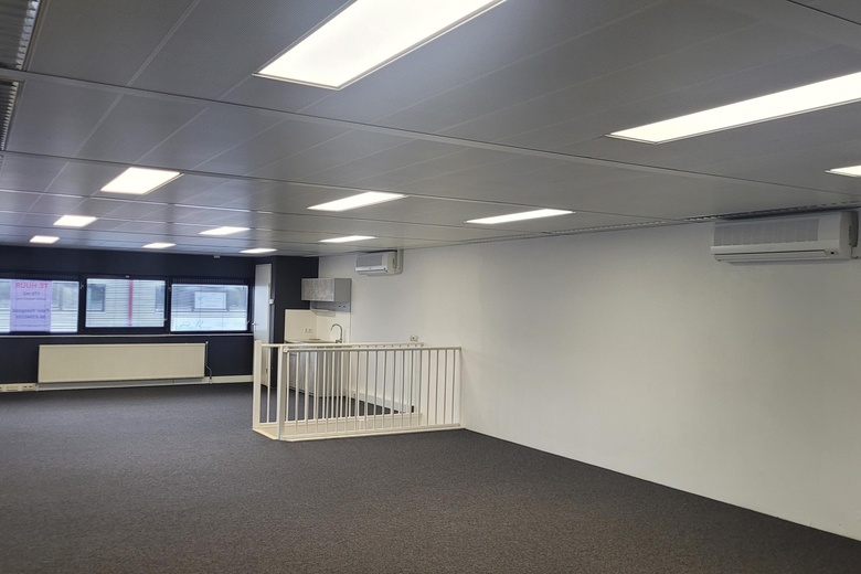 BedrijfsruimteaanDe Liesbosch 30<br/> inNieuwegein