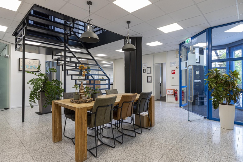KantoorruimteaanHenry Dunantweg 28<br/> inAlphen aan den Rijn KantoorruimteaanHenry Dunantweg 28<br/> inAlphen aan den Rijn