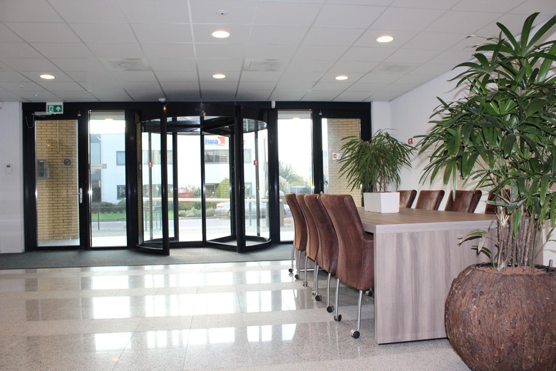 KantoorruimteaanVijzelmolenlaan 2<br/> inWoerden