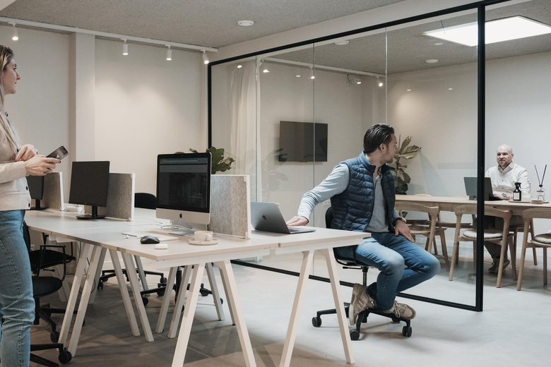 KantoorruimteaanGijsbrecht van Amstelstraat 213<br/> inHilversum