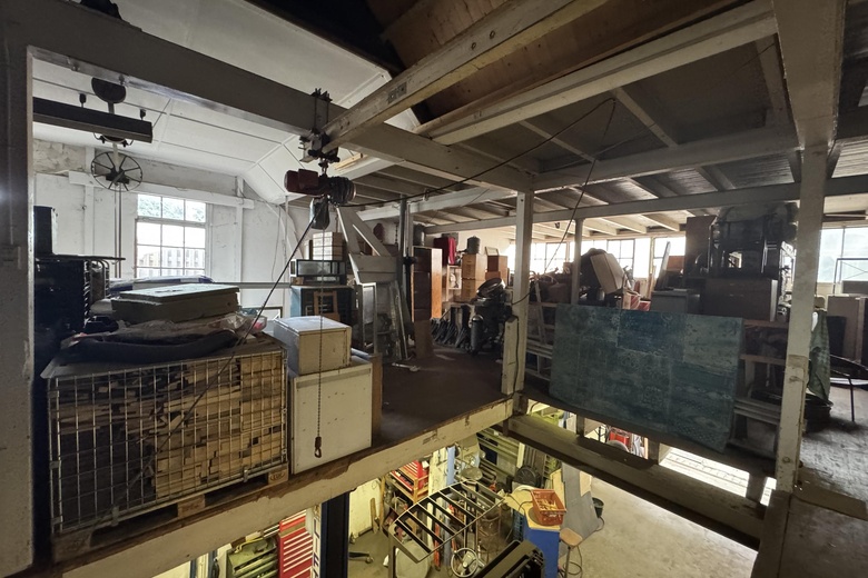 BedrijfsruimteaanCelebesstraat 17<br/> inWormerveer