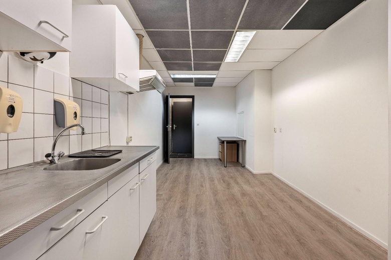 WinkelruimteaanKloosterstraat 21<br/> inVenlo WinkelruimteaanKloosterstraat 21<br/> inVenlo