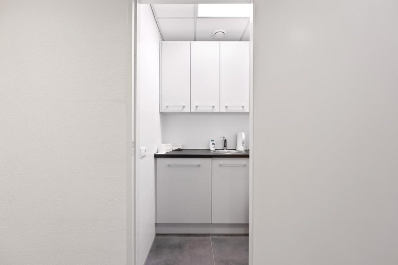 KantoorruimteaanKamerlingh Onnesweg 10<br/> inBarendrecht