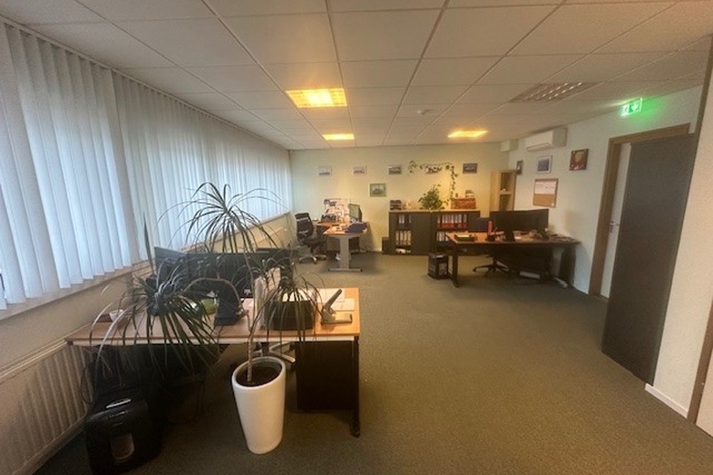 Bedrijfsruimteaan3e Industriestraat 23 A<br/> inVlaardingen Bedrijfsruimteaan3e Industriestraat 23 A<br/> inVlaardingen