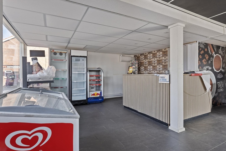 WinkelruimteaanOotmarsumsestraat 421<br/> inAlmelo