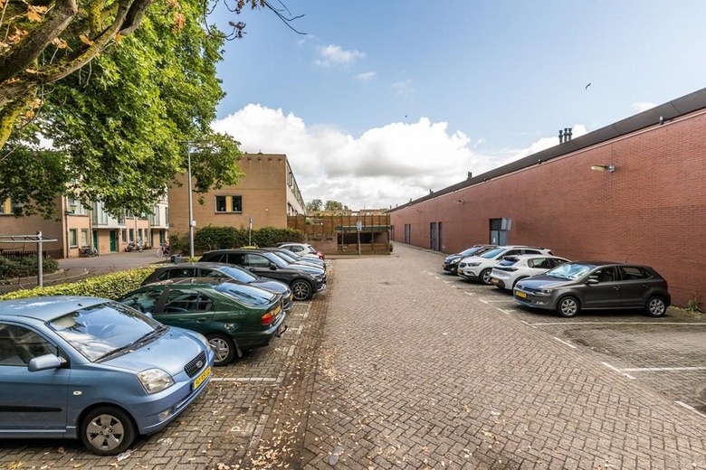WinkelruimteaanHoogstraat 54<br/> inSchiedam WinkelruimteaanHoogstraat 54<br/> inSchiedam