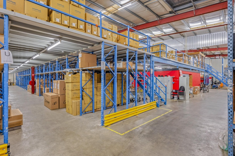 BedrijfsruimteaanTomeikerweg 31<br/> inGeleen