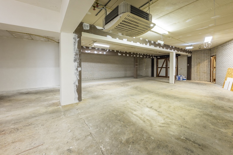 WinkelruimteaanLimbrichterstraat 15<br/> inSittard WinkelruimteaanLimbrichterstraat 15<br/> inSittard