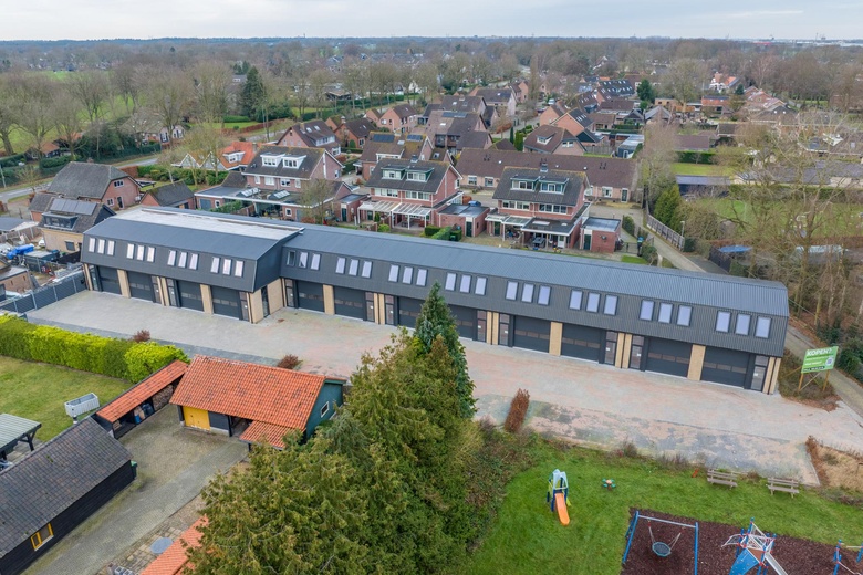 BedrijfsruimteaanJonkheer Sandberglaan 68 10<br/> inHierden