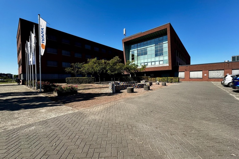 KantoorruimteaanPompmolenlaan 10<br/> inWoerden