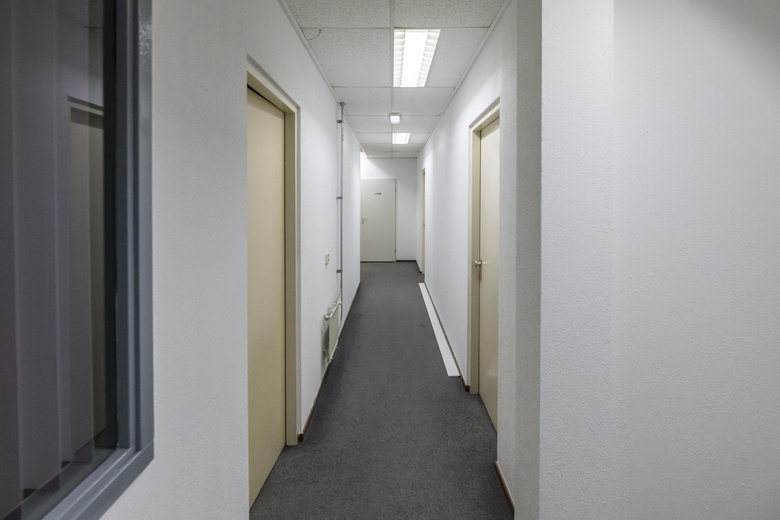BedrijfsruimteaanVan Nassauweg 11<br/> inKrimpen aan den IJssel BedrijfsruimteaanVan Nassauweg 11<br/> inKrimpen aan den IJssel