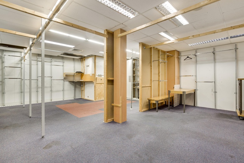 WinkelruimteaanVarkensmarkt 13<br/> inRoermond