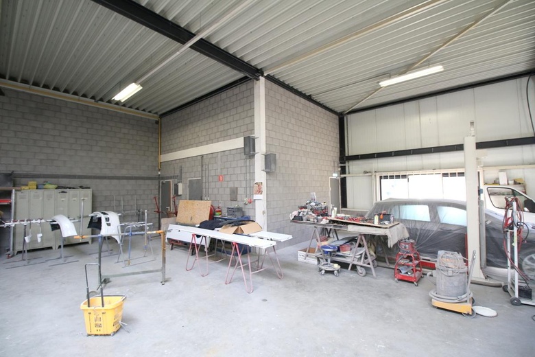 BedrijfsruimteaanRingweistraat 10<br/> inWaardenburg BedrijfsruimteaanRingweistraat 10<br/> inWaardenburg