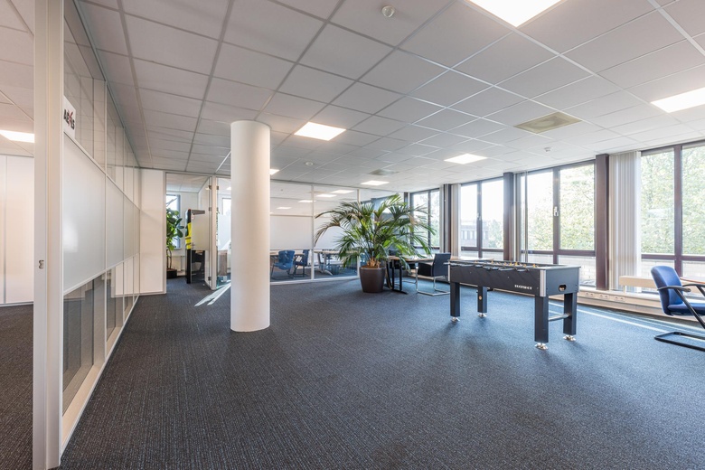 KantoorruimteaanPlesmanstraat 2<br/> inLeusden KantoorruimteaanPlesmanstraat 2<br/> inLeusden