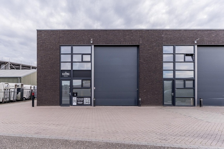 BedrijfsruimteaanMommesstraat 8<br/> inSevenum