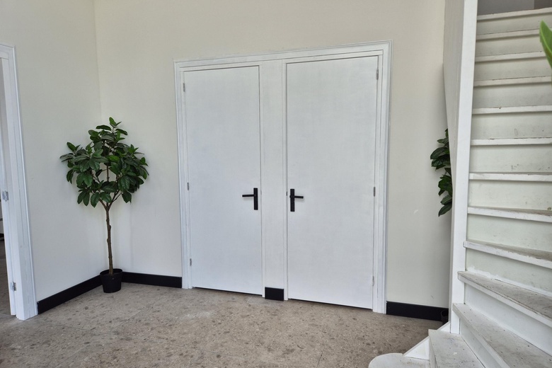BedrijfsruimteaanJohn Stuart Millweg 11<br/> inZwaag BedrijfsruimteaanJohn Stuart Millweg 11<br/> inZwaag