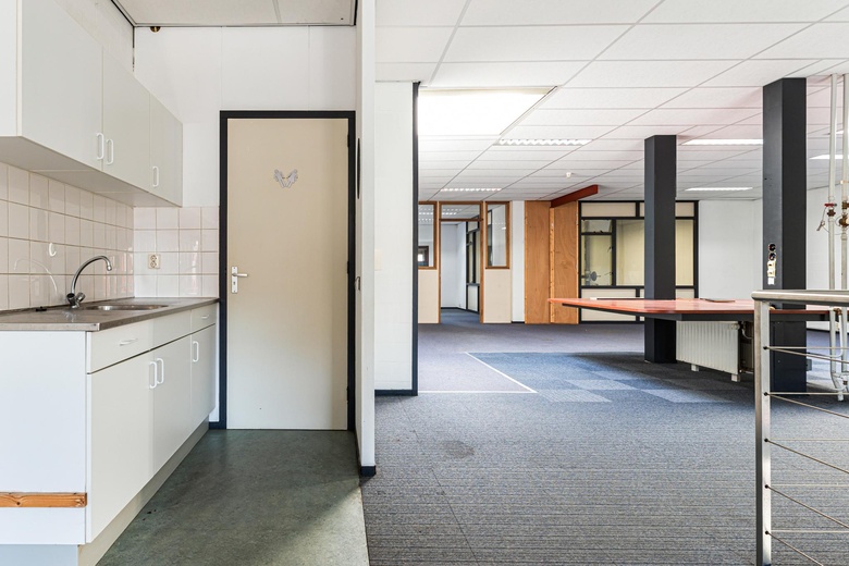 BedrijfsruimteaanEuromarkt 129<br/> inAlphen aan den Rijn