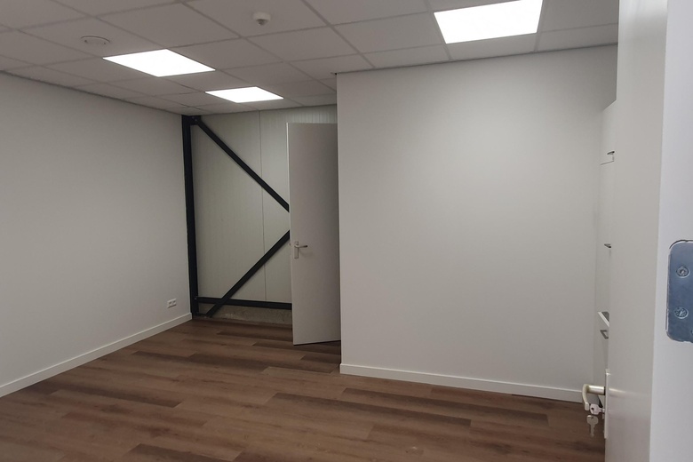 BedrijfsruimteaanWaterkracht 9 a<br/> inVriezenveen