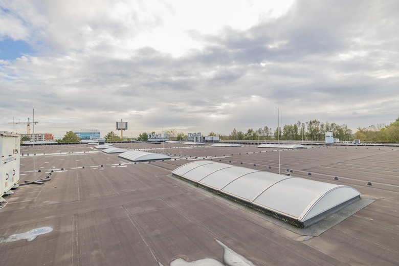 BedrijfsruimteaanZaalbergweg 9<br/> inLeiden BedrijfsruimteaanZaalbergweg 9<br/> inLeiden