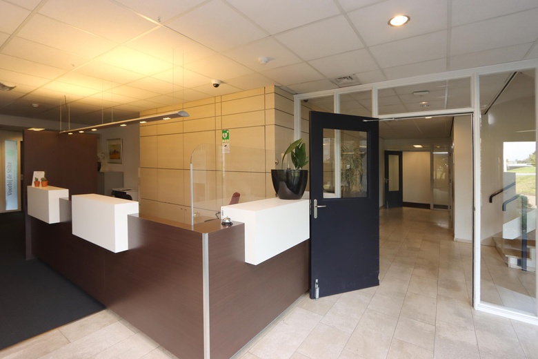 KantoorruimteaanRadioweg 2 - 6<br/> inAlmere KantoorruimteaanRadioweg 2 - 6<br/> inAlmere