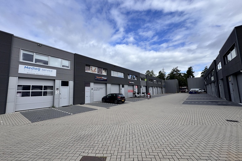 Bekijk foto 1 van Markerkant 10 7 T